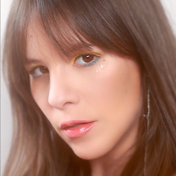 Meet the posher 👋 - Picture 2 of 8